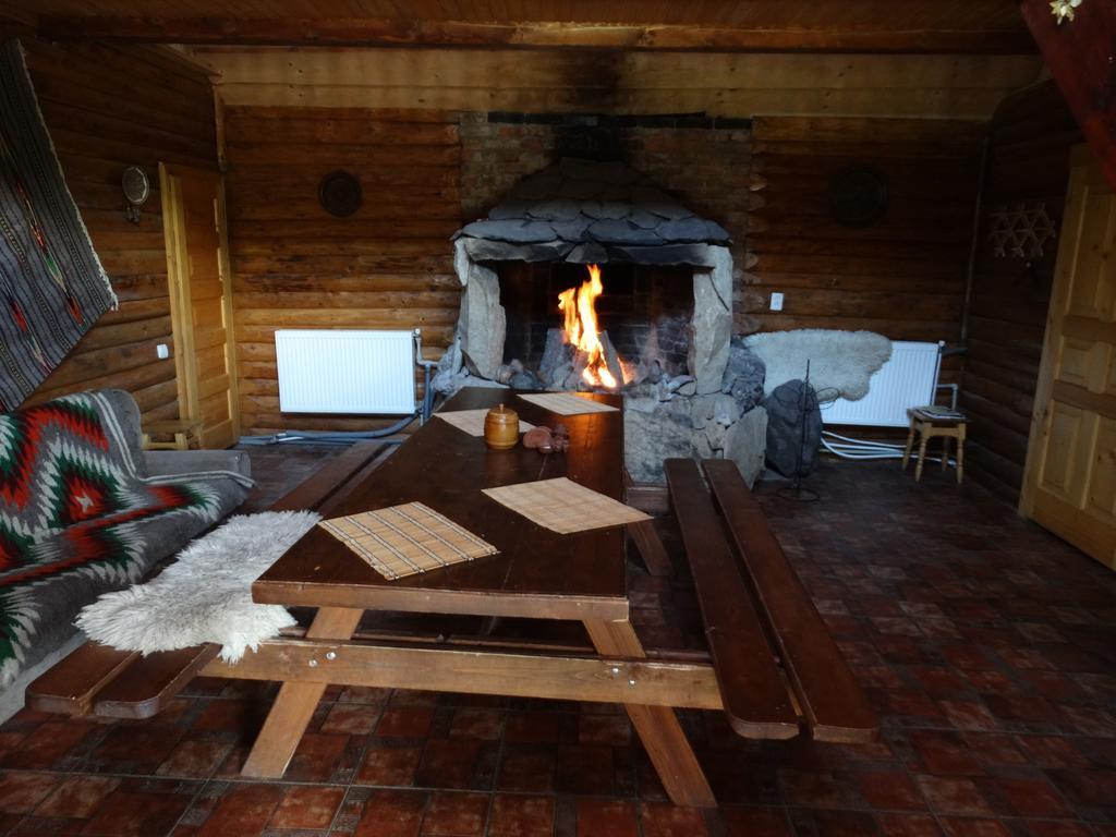 ホテル Gostynniy Dvir Raytshtoky ボロフタ 部屋 写真